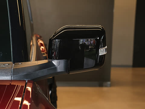 2025�� 2.3T ����SV7 ��Ұ��