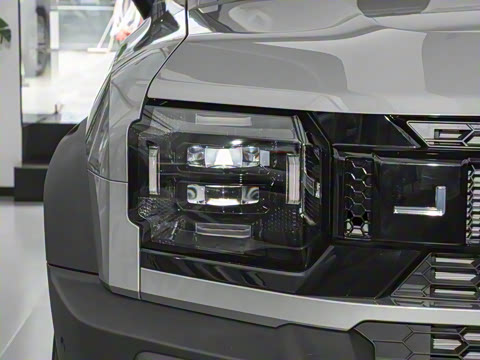 2025 2.0TD XWD Զ+ӳ 7