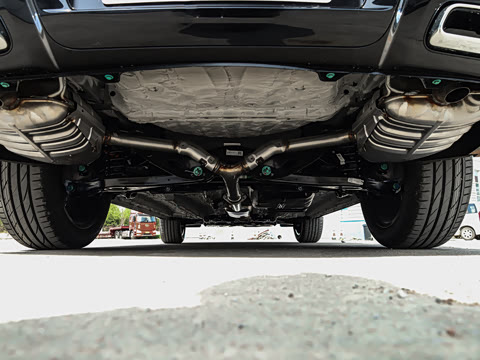 2027�� 2.0T ˫�������������