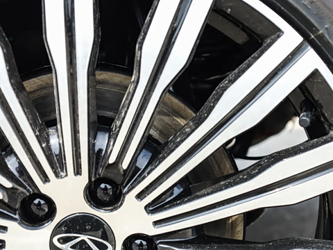 2027�� 2.0T ˫�������������