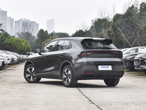 2026�� 405����Ultra