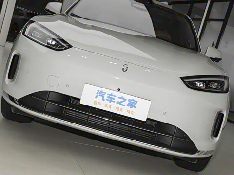 2025�� ����   Ultra ������