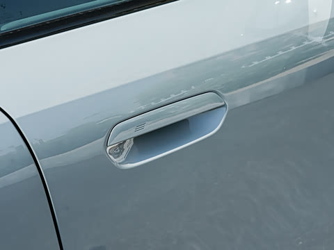 2025�� xDrive30L ������ M�˶���ҹ��װ