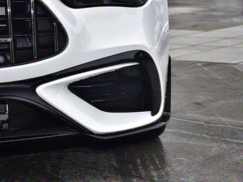 2025 Ŀ AMG CLE 53 4MATIC+ ܳ