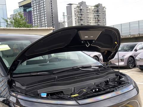 2026�� ���� 650 UltraSE