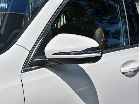 2025�� GLB 200 ������