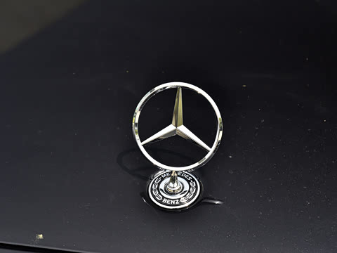 2026�� �Ŀ�� E 300 L ʱ����