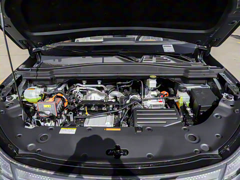 2025�� 185KM�����