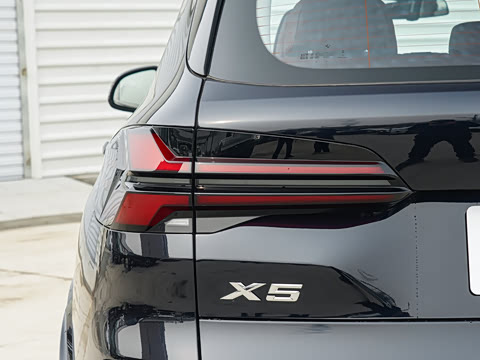 2026�� �Ŀ� xDrive 30Li ������M�˶���ҹ��װ