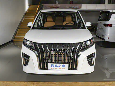 2025�� 2.0L �ֶ���������� 9��