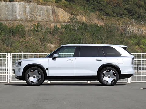 2025�� Hyper�� 70kWh