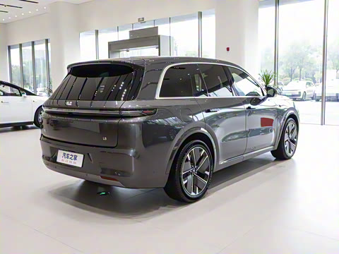 2025�� Pro ���ܻ��°�