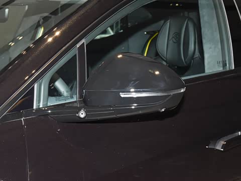 2026�� 600 SE 5��