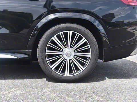 2026�� GLS 480 4MATIC ���ݰ�