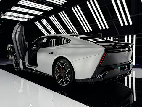 2025�� 750 �������� Ultra