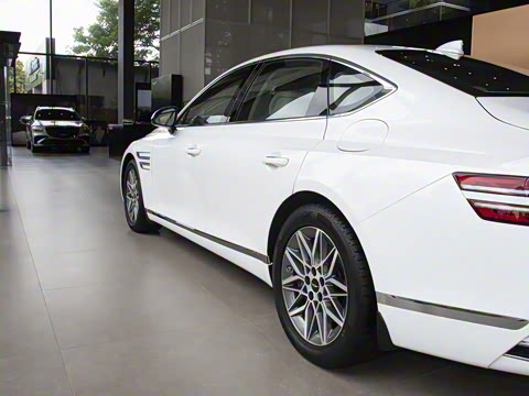 2026�� 2.5T ����������