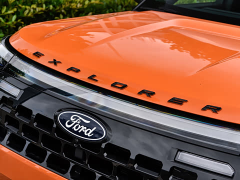 2027�� 2.3T EcoBoost �����۷�� 7��