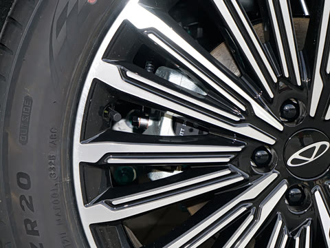 2026�� 2.0T �Զ�����������