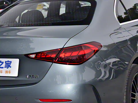 2026�� C 260 L �˶���