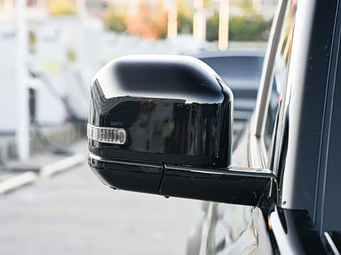 2025�� 215Զ�а�