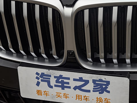 2025�� xDrive 40Li ������M�˶���ҹ��װ