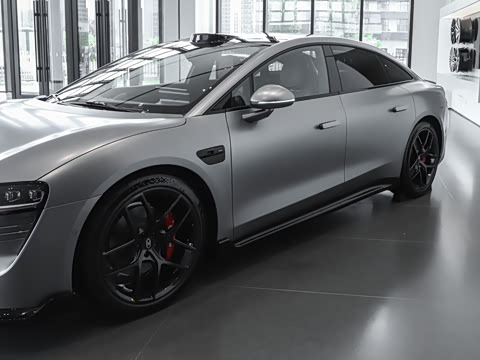 2026�� Ultra (896�߼����״