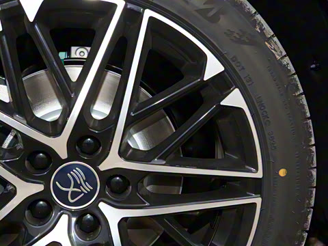 2025�� EV �Ǽݰ� 635KM�����״��콢��