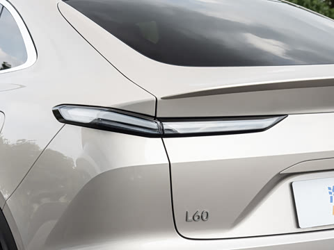 2026�� 85kWh Max+