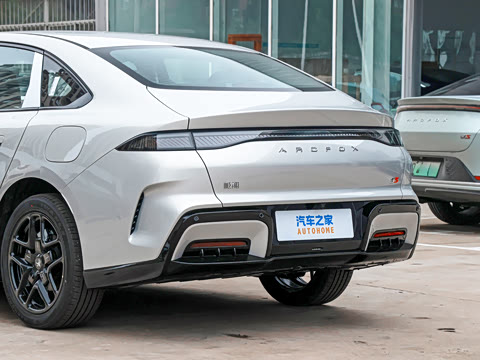 2026�� 560MAX