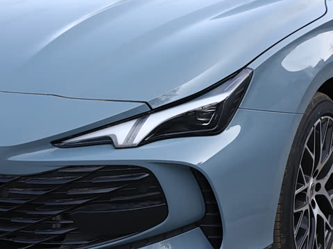 2026�� 1.5T 300 DCT���Ű�