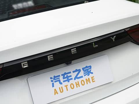 2027�� ���� 1.5L CVT������