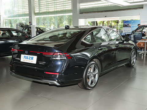 2025�� 2.0L e:PHEV ����