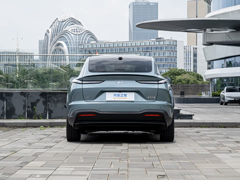 2026�� 85kWh Max+