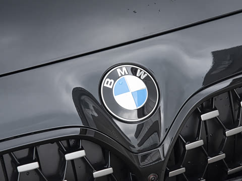 2026�� 430i M�˶���ҹ��װ
