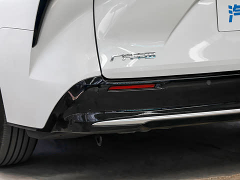 2027�� 2.5L ˫������������