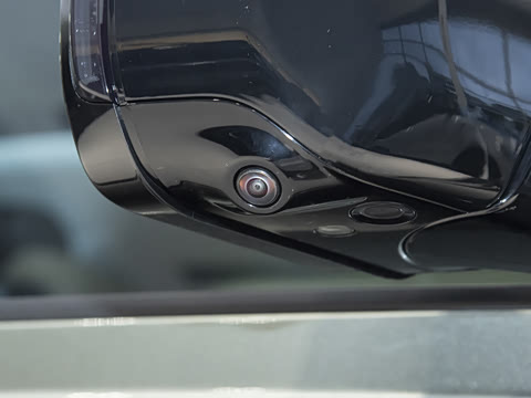 2025�� 90 2.0T P300 S