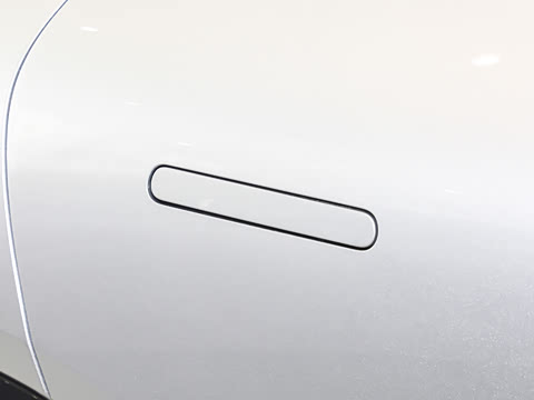 2026�� ���� 702 Max �콢��