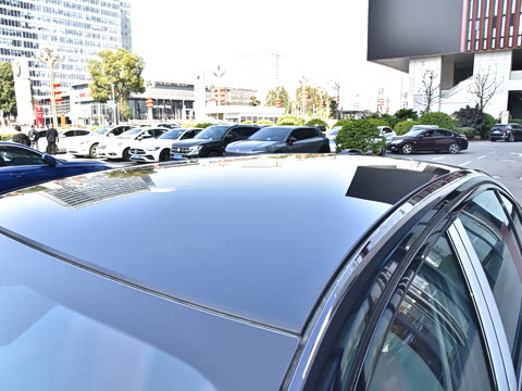 2026�� �Ŀ� eDrive 40L M�˶���װ