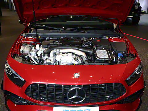 2025�� �Ŀ� AMG A 35 L 4MATIC