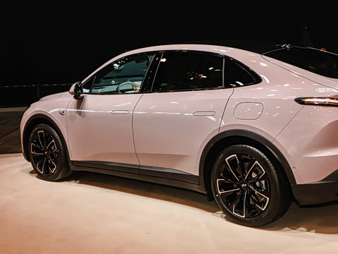 2025�� 60kWh ������
