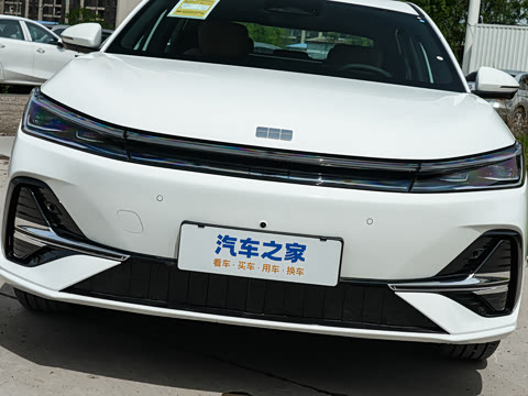 2026�� EM-i 235km ̽��+��