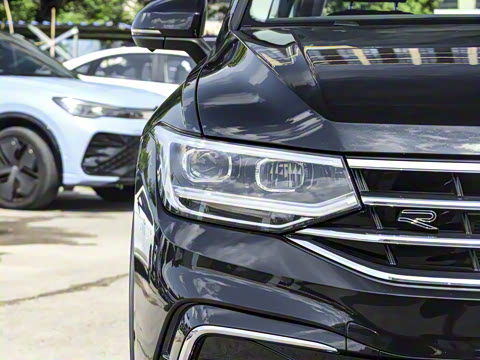 2025�� ���ڿ� 330TSI �Զ�����R-Line��ҫ��