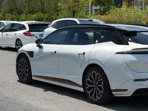 2025�� �����Ǽݰ� 75kWh