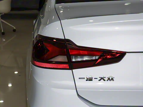 2025�� 1.5L �Զ���ȡ��