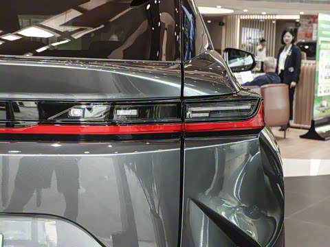 2023�� 450e ����������