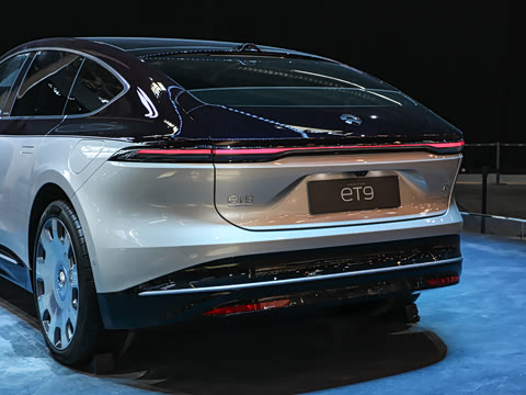 2025�� 102kWh ��ƽ���ر��