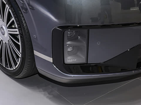 2026�� ���� 1585 �����콢��