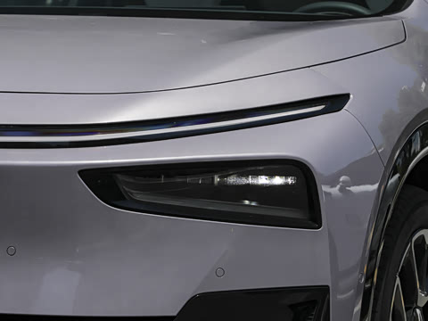 2026�� ���� 1704 Max �콢��
