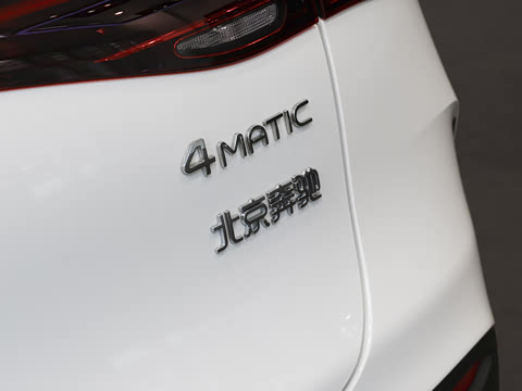 2026�� 500 4MATIC ������