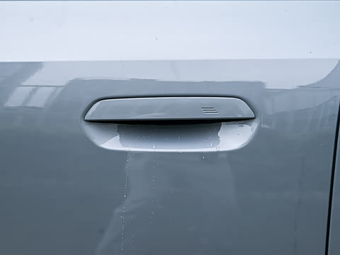 2026�� xDrive25L M�˶���ҹ��װ